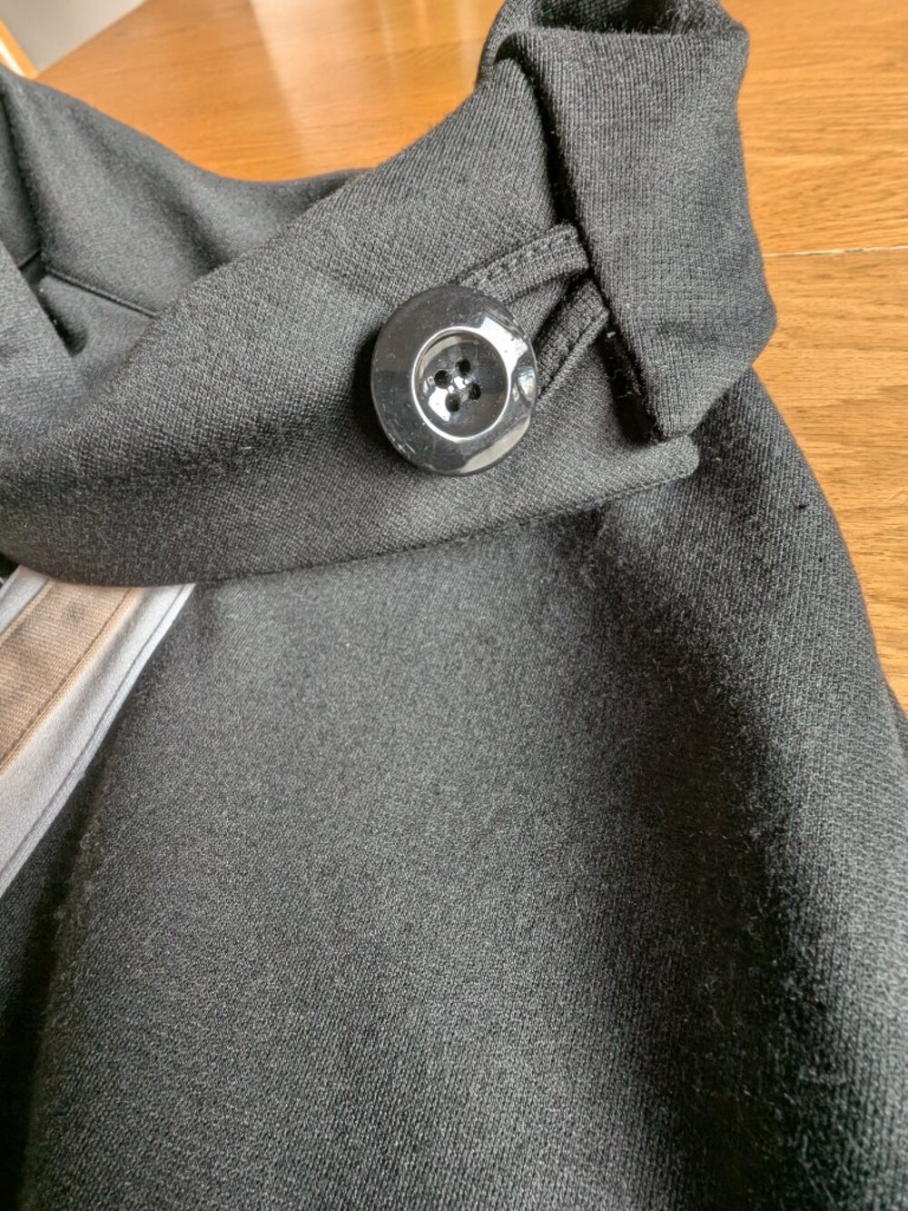 Dress - Picture 4 of 8